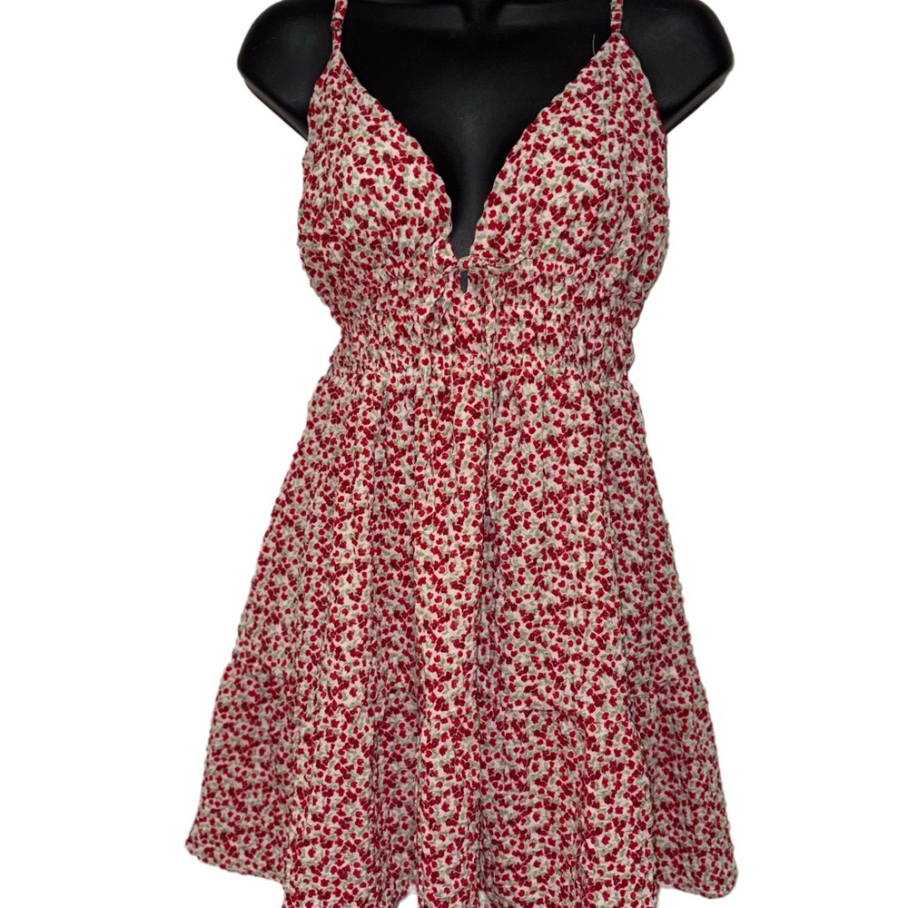 Beautiful Rosebud Print Mini Sundress ⭐️NWT⭐️ - Picture 5 of 6